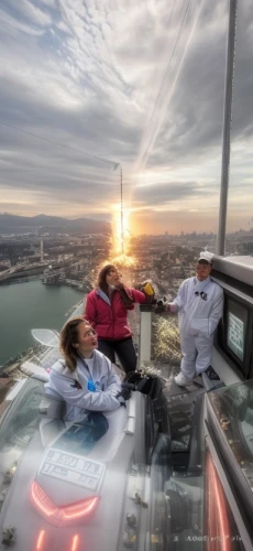 the observation deck,observation deck,skyscapers,top of the rock,o2 tower,above the city,gondola lift,skycraper,sydney tower,tallest hotel dubai,sky tower,360 ° panorama,sky city tower view,cable car,largest hotel in dubai,observation tower,panoramic views,360 °,willis tower,sky apartment