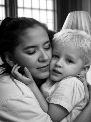 little girl and mother,tenderness,capricorn mother and child,baby with mom,motherhood,godmother,mother and son,mothers love,motherly love,grandchildren,mother with child,photographing children,blogs of moms,photos of children,baby-sitter,the sweetness,nanny,mothers day,mother and child,baby and teddy,Common,Common,Photography