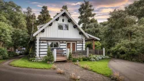 small house,summer cottage,little house,lonely house,old house,fisherman's house,wooden house,country cottage,small cabin,cottage,danish house,traditional house,house with lake,inverted cottage,house by the water,farm house,creepy house,miniature house,house in the forest,bungalow