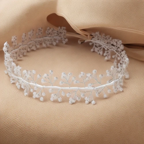 diadem,wedding ring cushion,bridal accessory,diademhäher,paper lace,garter,lace border,doily,vintage lace,bridal jewelry,lace round frames,lace stitched labels,princess crown,royal lace,lace borders,couronne-brie,eyelet,curved ribbon,gold foil lace border,embroider