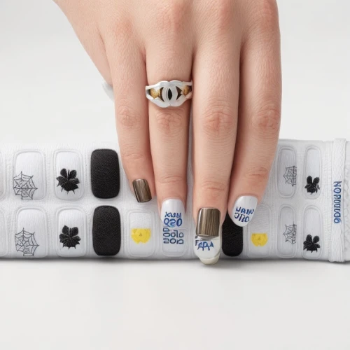 nail design,nail art,finger ring,product photos,dices over newspaper,push pins,artificial nails,chess icons,fidget cube,ice cube tray,vertical chess,fingernail polish,touch screen hand,chess cube,nail polish,ring jewelry,dice for games,nail care,manicure,writing accessories,Common,Common,Natural