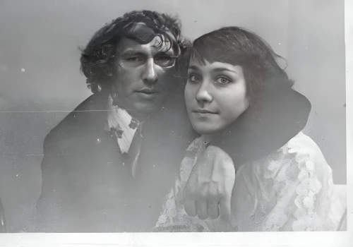 vintage man and woman,roaring twenties couple,1920s,flapper couple,silent film,1920's,ambrotype,two people,man and wife,1900s,man and woman,silent screen,wedding photo,young couple,1921,penguin couple,1906,digital photo,gothic portrait,photomontage