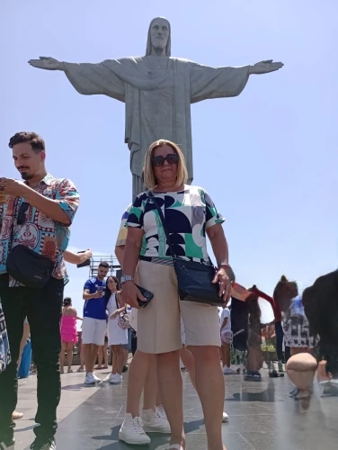 rio de janeiro 2016,rio de janeiro,statue jesus,rio,jesus figure,jesus on the cross,rio olympics,jesus christ and the cross,rio 2016,copacabana,futebol de salão,niterói,high tourists,world cup,social,brasileira,women's football,tourist,olympic summer games,brazilianwoman