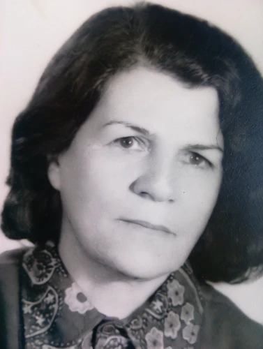 beyaz peynir,vintage female portrait,barbara millicent roberts,burgos-rosa de lima,georgine,grandmother,ekmek kadayıfı,inez koebner,sighetu marmatiei,lilian gish - female,rosa bonita,i̇mam bayıldı,grama,rosa khutor,margarite,adelita,zurna,jean short,riopa fernandi,greta oto