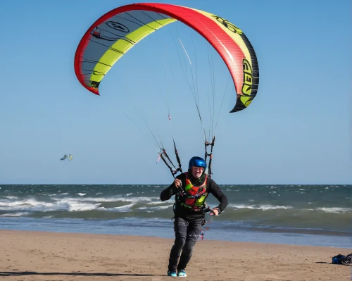 sport kite,kite sports,figure of paragliding,kitesurfer,paragliding sailing yellow green,kitesurfing,bi-place paraglider,sailing paragliding inflated wind,kite surfing,paragliding bi-place wing,sailing paragliding,paramotor,harness paragliding,sailing paragliding ozone rush5,wing paragliding,volaris paragliding,paraglider tandem,paraglider flyer,windsports,harness-paraglider,Illustration,Black and White,Black and White 20