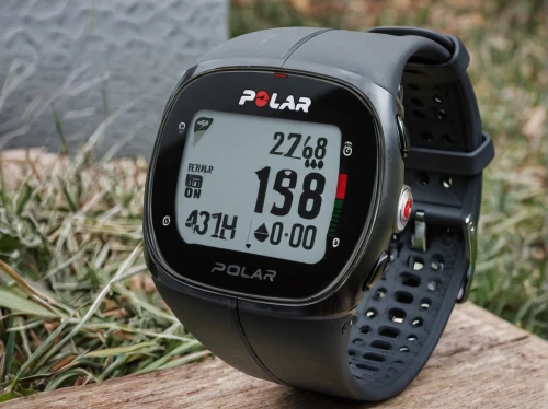 polar a360,fitness tracker,heart rate monitor,garmin,pulse oximeter,smart watch,fitness band,hiking equipment,pedometer,smartwatch,pebble,wearables,endurance sports,bmc ado16,glucometer,fob watch,gps icon,trail searcher munich,long-distance running,adventure racing,Illustration,Paper based,Paper Based 05
