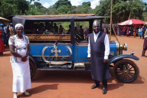 ceremonial coach,anmatjere man,anmatjere women,people of uganda,bridal car,wedding car,barrel organ,bangui,alismatales,veteran car,mercedes benz limousine,sadu,donkey cart,oxcart,handcart,blue pushcart,uganda kob,ox cart,kabusecha,tulumba,Conceptual Art,Fantasy,Fantasy 30