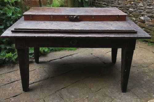 writing desk,antique table,card table,small table,wooden top,turn-table,victorian table and chairs,wooden desk,set table,wooden table,dressing table,kitchen cart,hunt seat,tailor seat,table,workbench,lectern,school desk,folding table,end table,Illustration,Paper based,Paper Based 15