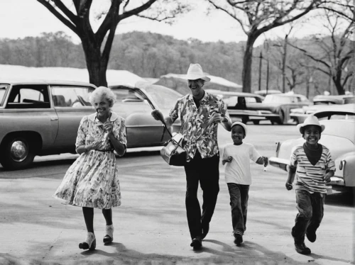 vintage 1950s,1955 montclair,vintage children,1950s,parents with children,1960's,1950's,family car,packard caribbean,50's style,vintage fashion,vintage 1951-1952 vintage,60s,fifties,mother and grandparents,vintage boy and girl,1965,parents and children,model years 1960-63,cadillac de ville series,Photography,Black and white photography,Black and White Photography 06
