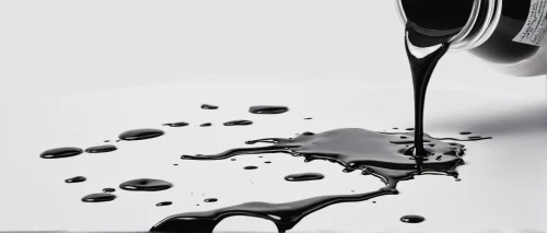 oil drop,oil in water,oil,oil cosmetic,drops of milk,spills,pour,milk splash,crude,oil flow,oil food,cosmetic oil,black water,drip coffee maker,balsamic vinegar,chocolate syrup,oil drum,bitumen,cooking oil,lead-pouring,Illustration,Black and White,Black and White 34