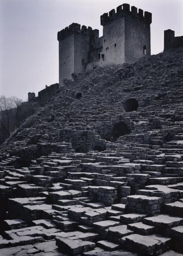 jahili fort,halic castle,city walls,galician castle,lubitel 2,castles,terraced,great wall,fortress,the ruins of the palace,ancient theatre,great wall wingle,stone towers,qasr amra,great wall of china,ruined castle,castel,castle of the corvin,city wall,ancient buildings,Photography,Documentary Photography,Documentary Photography 28