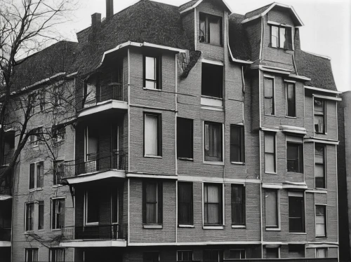 house hevelius,ludwig erhard haus,henry g marquand house,dürer house,tenement,north american fraternity and sorority housing,frisian house,ruhl house,appartment building,stadtplaung,1940,1929,building exterior,1921,1925,chilehaus,apartment house,c20,built in 1929,1926,Photography,Black and white photography,Black and White Photography 03