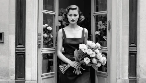 vintage woman,joan crawford-hollywood,art deco woman,vintage fashion,callas,shopwindow,vintage 1950s,vintage women,holding flowers,lady tulip,flower arranging,dita,shop window,vintage flowers,gena rolands-hollywood,vintage girl,florists,floristry,dita von teese,shop-window,Photography,Black and white photography,Black and White Photography 09