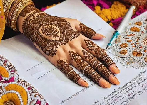 mehendi,mehndi,mehndi designs,henna dividers,henna designs,henna frame,indian bride,fatma's hand,henna,indian paisley pattern,female hand,woman hands,wedding details,ethnic design,hand painting,hands holding plate,artistic hand,hand drawing,hands writting,dowries,Unique,Design,Character Design