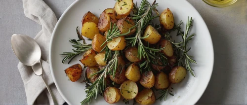 rosemary potatoes,ukrainian dill potatoes,lyonnaise potatoes,roasted potatoes,potatoes with vegetables,pommes anna,fried potatoes,onion roast,fingerling potato,potatoes with pumpkin,yukon gold potato,grilled vegetables,baked meat and potatoes,rustic potato,home fries,potato gratin,sheet pan,country potatoes,golden samphire,confit byaldi,Photography,Documentary Photography,Documentary Photography 04