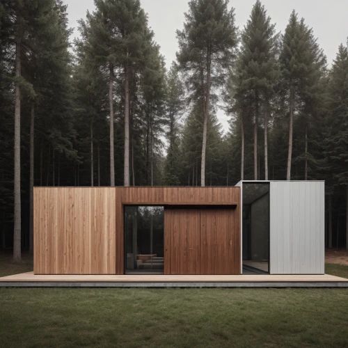 wooden sauna,timber house,cubic house,corten steel,inverted cottage,wood doghouse,wooden hut,wooden house,cube house,archidaily,house in the forest,summer house,outhouse,forest chapel,small cabin,prefabricated buildings,sauna,modern architecture,garden shed,wood fence