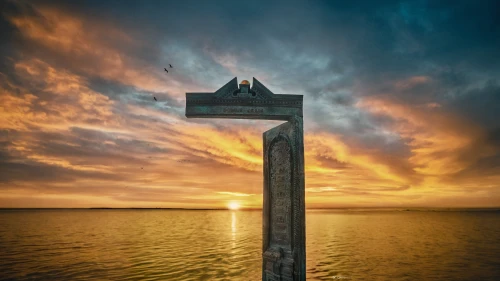 lifeguard tower,öresundsbron,murano lighthouse,light post,oresund bridge,anchored,the pillar of light,observation tower,rubjerg knude lighthouse,point lighthouse torch,rügen island,mooring post,jetty,lighthouse,wadden sea,bird tower,obelisk,westerhever,memorial cross,totem pole