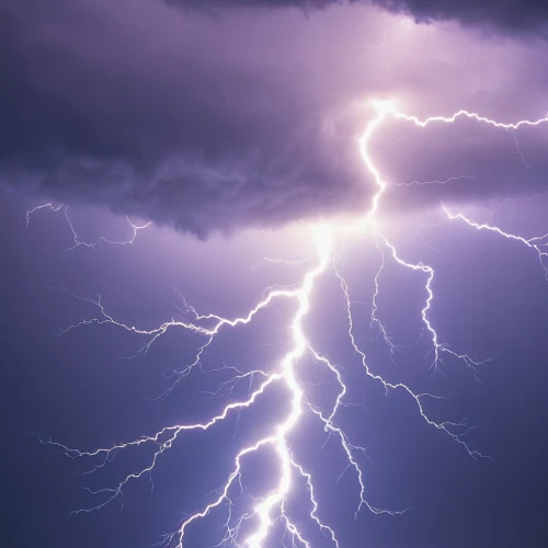 lightning bolt,lightning storm,lightning strike,lightning,thunderstorm,a thunderstorm cell,lightening,thunderbolt,strom,lightning damage,nature's wrath,thunder,storm,force of nature,severe weather warning,wall,thundercloud,bolts,thunderheads,thunderstorm mood,Photography,General,Natural