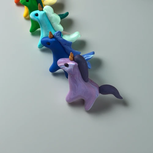 cinema 4d,3d render,3d model,bronze hammerhead shark,3d rendered,gradient mesh,clothe pegs,animal balloons,starfishes,colored pins,column of dice,paper chain,plasticine,3d modeling,origami,3d mockup,mermaid vectors,hammerhead,render,3d rendering