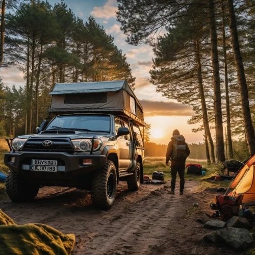 expedition camping vehicle,camping car,camping gear,vanlife,camping,land rover discovery,tent camping,teardrop camper,land rover defender,autumn camper,caravanning,camping equipment,adventure sports,roof tent,motorhomes,camper,small camper,camping tents,campervan,campers,Photography,General,Natural