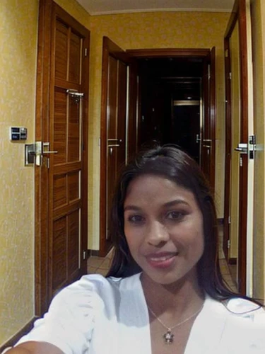 web cam,hotel hall,hotel room,room lighting,photo booth,online meeting,hotelroom,webcam,emirates palace hotel,taking picture with ipad,board room,video call,in the door,study room,photo effect,srilanka,video chat,hotel rooms,danish room,digital photo frame