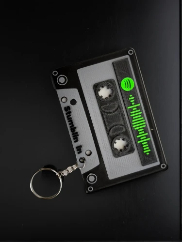 combination lock,digital safe,key pad,smart key,audio receiver,key counter,audio interface,key mixed,digital bi-amp powered loudspeaker,mp3 player accessory,sound card,fm transmitter,door key,doorbell,ignition key,voltmeter,access control,start black button,audio accessory,home game console accessory