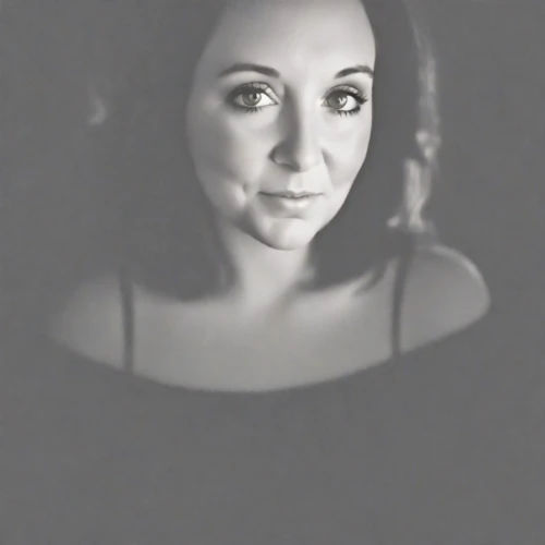 grey background,portrait background,dark portrait,lindsey stirling,black and white photo,silphie,moody portrait,grayscale,photo shoot with edit,film noir,portait,black-and-white,ambrotype,woman portrait,photo effect,digital photo,black photo,and edited,black and white,blackandwhite