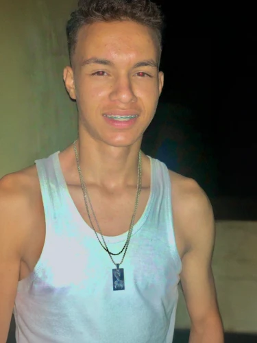blurry,moroccan,riad,header,blurred,blurd,abdel rahman,blurred vision,smile,red-eye effect,pharaonic,twitter icon,salve,photo session at night,smileys,icon facebook,aladin,pharaoh,photo pos trunc,night time