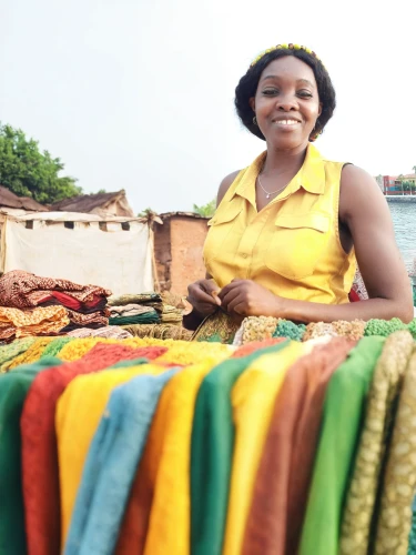 salesgirl,vendor,basket weaver,vendors,ghana,knitting clothing,market stall,ghanaian cedi,anmatjere women,cameroon,benin,basket maker,raw silk,establishing a business,nigeria woman,handicrafts,bussiness woman,moms entrepreneurs,seamstress,people of uganda