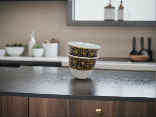 consommé cup,coffee tumbler,coffee cup sleeve,tieguanyin,enamel cup,office cup,baking cup,product photos,coffee cups,dice cup,cup coffee,coffeetogo,coffee cup,product photography,kitchen counter,cup,drip coffee,granite counter tops,eco-friendly cups,golden pot,Small Objects,Indoor,Modern Kitchen