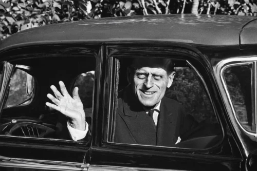 charles de gaulle,woman in the car,chauffeur car,stan laurel,lurch,chauffeur,elle driver,ford pilot,car window,tx4,george paris,groucho marx,hitchcock,rear-view mirror,driving car,witch driving a car,austin cambridge,waving hello,driving a car,cab driver,Art,Artistic Painting,Artistic Painting 40