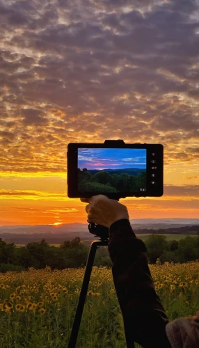 viewfinder,timelapse,mobile camera,portable tripod,view panorama landscape,point-and-shoot camera,nature photographer,time lapse,capture desert,landscape photography,handheld,virtual landscape,hand-held,full frame camera,nikon,dji spark,viewphone,grain field panorama,panoramic landscape,360 ° panorama,Art,Artistic Painting,Artistic Painting 32