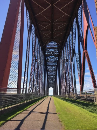 cantilever bridge,memorial bridge,railway bridge,arco humber,hohenzollern bridge,duluth,girder bridge,forth bridge,footbridge,railroad bridge,bailey bridge,truss bridge,viaduct,bridge,brug,under the bridge,passerelle,bridge piers,öresundsbron,hangman's bridge,Illustration,Paper based,Paper Based 01