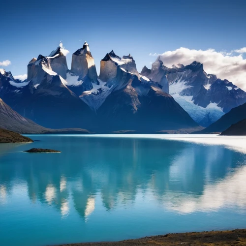 torres del paine national park,torres del paine,baffin island,patagonia,chile,argentina,marvel of peru,andes,north of chile,glacial lake,puerto natales,maligne lake,new zealand,bow lake,lago federa,south island,south america,glacial landform,landscapes beautiful,tibet,Photography,Documentary Photography,Documentary Photography 05