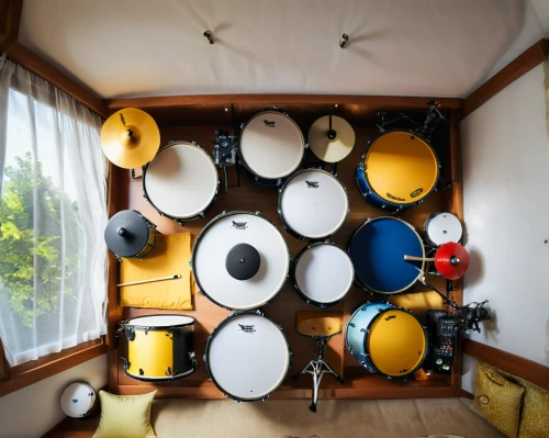dish storage,container drums,kettledrums,gong bass drum,drum set,traditional japanese musical instruments,korean handy drum,hang drum,drum kit,toy drum,indian musical instruments,bodhrán,loudspeakers,kettledrum,mridangam,traditional korean musical instruments,plate shelf,hand drums,singingbowls,music instruments on table,Photography,General,Natural