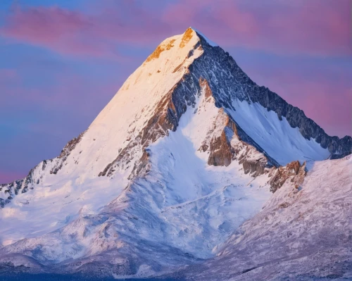 mitre peak,camel peak,top mount horn,mount everest,snow mountain,mont blanc,mountain peak,alaska,baffin island,snow mountains,breithorn,snowy peaks,mount kahuranaki,dufour peak,mountain sunrise,eggishorn,thermokarst,cosmiques ridge,5 dragon peak,moutain,Illustration,Realistic Fantasy,Realistic Fantasy 19