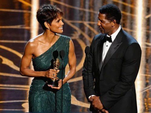 singer and actress,oscars,black couple,casal,excellence,mom and dad,sustainability icons,icons,actors,mother and father,black women,artists of stars,hercules winner,female hollywood actress,man and woman,shipped,the hands embrace,afroamerican,beautiful people,hall of fame,Conceptual Art,Daily,Daily 07