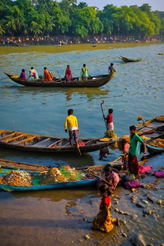 ganges,mekong river,water transportation,mekong,canoes,river of life project,row boats,bangladesh,row-boat,row boat,myanmar,taxi boat,long-tail boat,bangladeshi taka,boat landscape,ganga,inle lake,gangavali river,rowing boats,rangpur,Photography,Documentary Photography,Documentary Photography 38