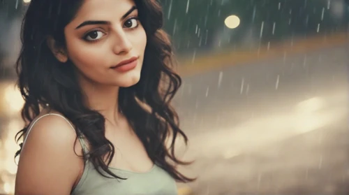 romantic look,kajal,aditi rao hydari,background bokeh,bokeh effect,humita,pooja,kamini,kamini kusum,monsoon banner,monsoon,edit icon,beautiful frame,rain,rains,bulbul,kabir,silver rain,bollywood,indian girl