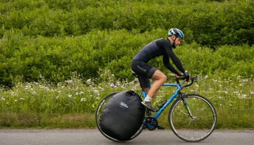 triathlon,bicycle helmet,panning,cycle ball,endurance sports,bicycle tire,road bicycle racing,road cycling,unicycle,cross-country cycling,150km,paracycling,atala,bicycle trainer,front wheel,wheelie,bicycle saddle,bicycle basket,road bicycle,rubber tire,Conceptual Art,Daily,Daily 06