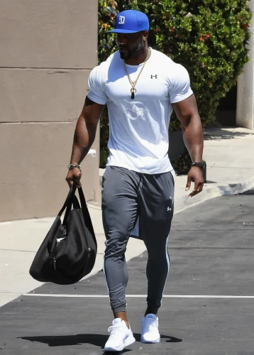 muscular,bo leaves,sack,running back,kelly bag,muscle man,ball carrier,buy crazy bulk,bags,muscles,a bag,delivering,mailman,muscle,sacks,arms,bodybuilder,strongman,bag,crazy bulk,Unique,3D,Isometric