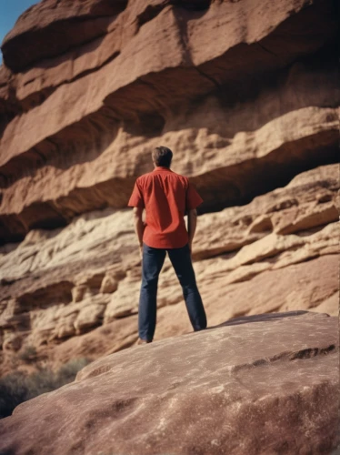 timna park,al siq canyon,cliff dwelling,anasazi,wadirum,wadi rum,red rock canyon,kayenta,badlands,red cliff,free solo climbing,fairyland canyon,lubitel 2,arid land,slot canyon,outcrop,moon valley,guards of the canyon,cliff face,rock climber,Photography,Documentary Photography,Documentary Photography 02