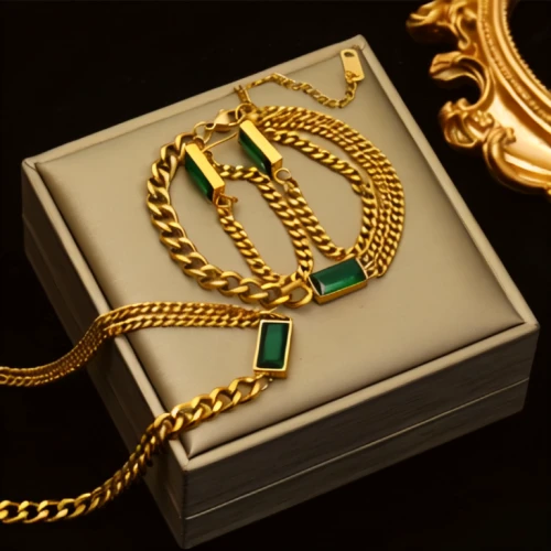 gold jewelry,luxury accessories,cartier,gold bar shop,gift of jewelry,luxury items,gold bullion,jewellery,gold shop,gold business,gold rings,jewelery,gold ornaments,yellow-gold,jewelry store,jewelry,gold plated,jewelries,accessories,versace