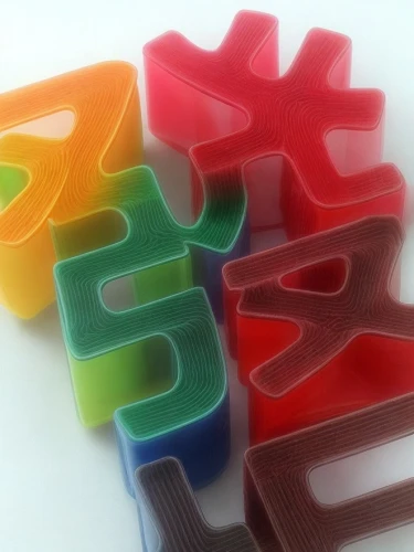 cookie cutters,gummies,ice cube tray,paper clips,colorful pasta,gummi candy,candy & chocolate mold,heat-shrink tubing,letter blocks,fruit slices,metal clips,clothe pegs,paper scrapbook clamps,farfalle,zip fastener,gelatin,alligator clips,synthetic rubber,gradient mesh,square tubing,Common,Common,None