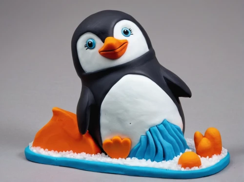 rock penguin,penguin,fairy penguin,baby-penguin,penguin enemy,big penguin,plush baby penguin,emperor penguin,dwarf penguin,penguin baby,3d figure,arctic penguin,gentoo penguin,snares penguin,gentoo,linux,tux,penguin chick,penguins,young penguin,Unique,3D,Clay