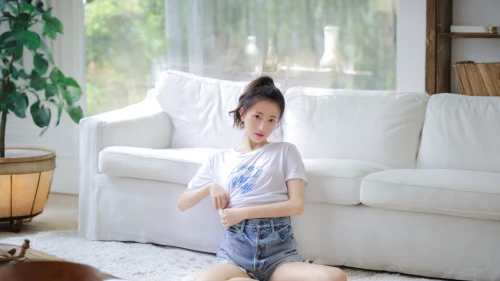girl in t-shirt,girl sitting,phuquy,relaxed young girl,xuan lian,girl studying,cute clothes,model doll,asian girl,doll figure,girl in a long,little girl reading,long-sleeved t-shirt,baby & toddler clothing,girl with cloth,isolated t-shirt,青龙菜,child is sitting,girl in overalls,child model