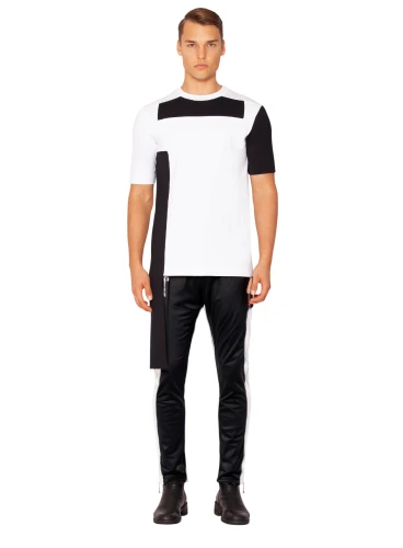 long-sleeved t-shirt,isolated t-shirt,martial arts uniform,long underwear,ballistic vest,sportswear,bicycle clothing,garment,one-piece garment,boys fashion,apparel,men's wear,clothing,men clothes,parachute jumper,white and black color,print on t-shirt,t-shirt,long-sleeve,online store