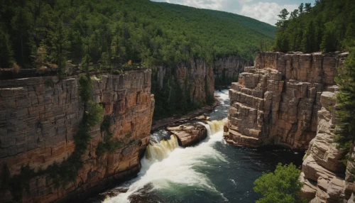 gooseberry falls,falls of the cliff,bond falls,ilse falls,bow falls,helmcken falls,brown waterfall,falls,ash falls,united states national park,wasserfall,water falls,catarpe valley,split rock,tower fall,slowinski national park,fairyland canyon,devil's bridge,cascades,rock island,Photography,General,Cinematic