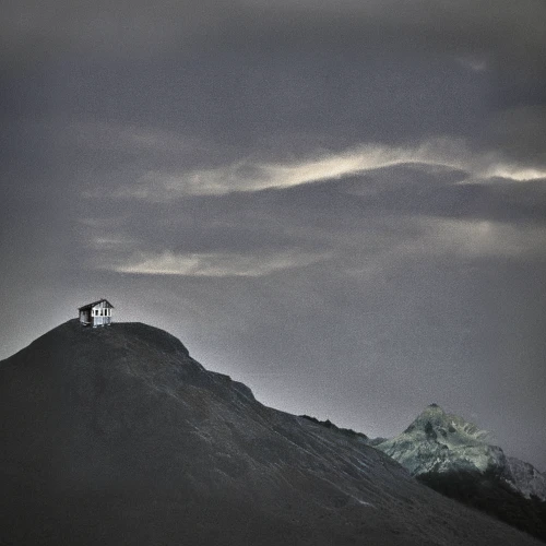 mount prau,vintage couple silhouette,top mount horn,summit,mount merapi,mount saint helens,mount bromo,mount ngauruhoe,mount batur,love in the mist,loving couple sunrise,ruapehu,mitre peak,mount st helens,mountaineers,mount taranaki,couple silhouette,mount agung,extinct volcano,hikers