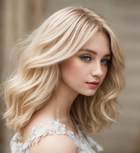 short blond hair,blonde woman,blonde girl,blonde,blond girl,cool blonde,natural color,smooth hair,long blonde hair,blond hair,golden haired,blonde hair,layered hair,british semi-longhair,pale,dahlia white-green,lace wig,cg,eurasian,artificial hair integrations,Common,Common,Photography